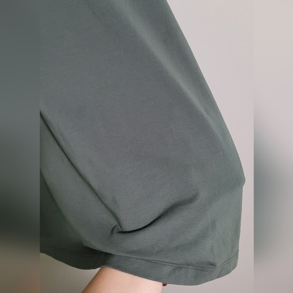 Men's Lululemon T-Shirt Olive XL EUC - Picture 5 of 6